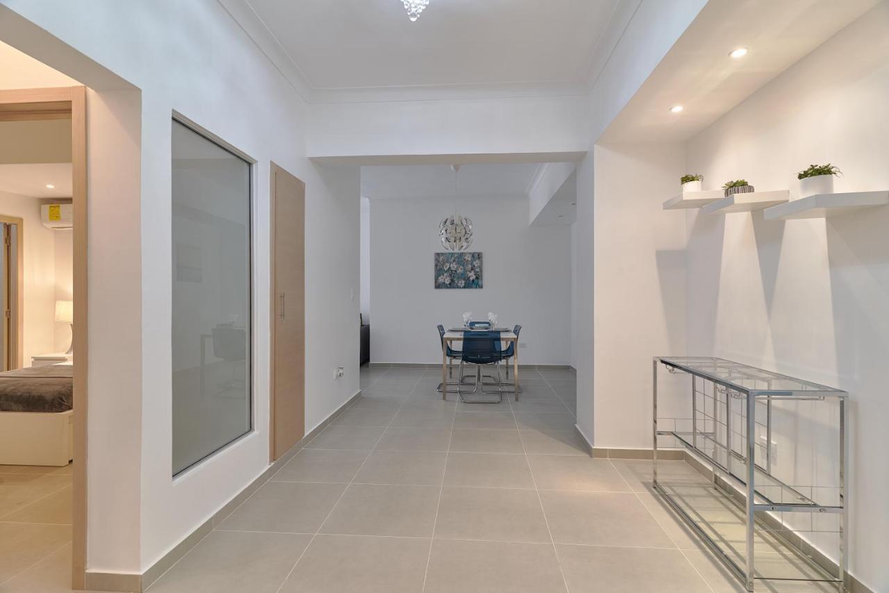Dom. Rep. Exclusive 2 Bed Apt. Evaristo Morales Santo Domingo Luaran gambar